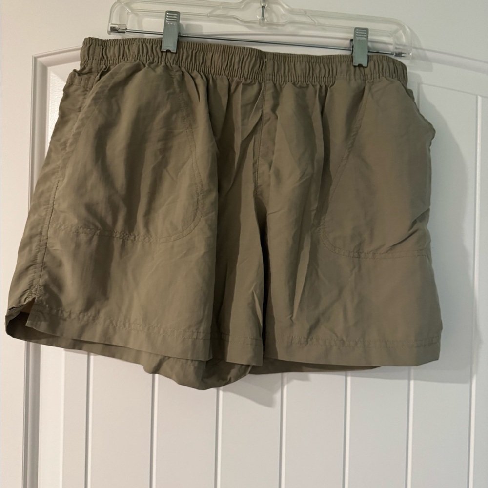 Columbia Tan Athletic Shorts Lightweight Elastic Waist